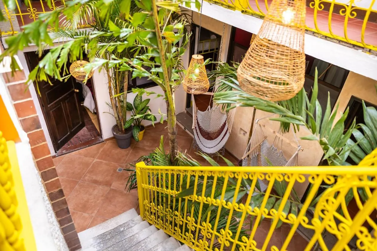 ***  Why Not Hotel Antigua Guatemala