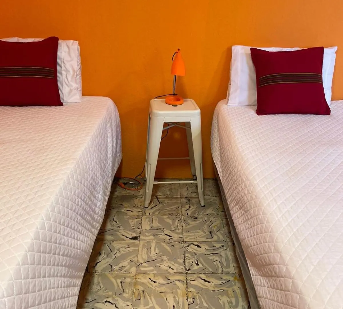 Why Not Hotel Antigua 3*,